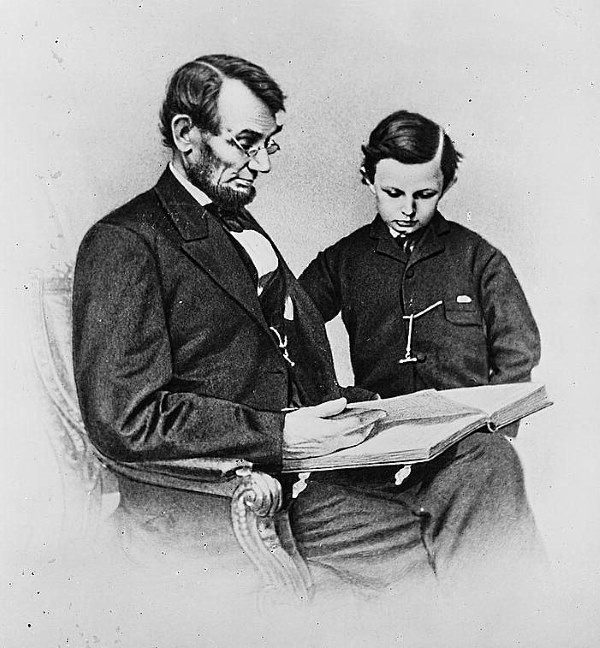 Lincoln and Tad Look At Pictures
